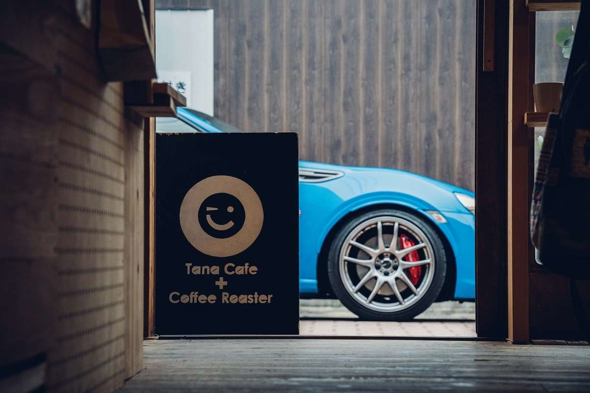 TanaCafe + Coffee Roaster-10